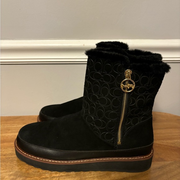 Coach Isa black suede and leather boots - Picture 3 of 8